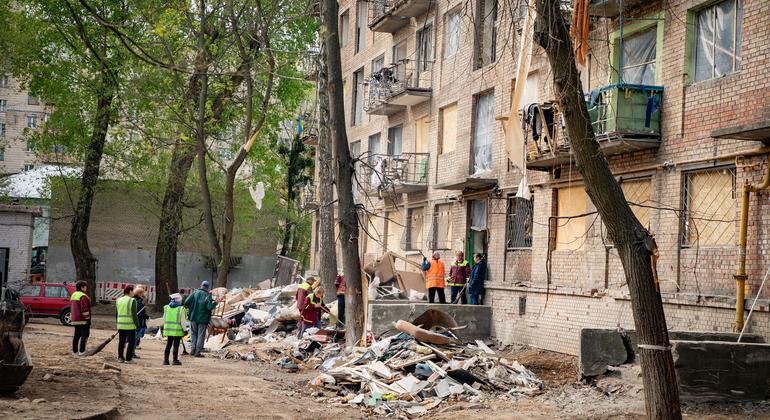 LIVE: UN Security Council meets on crisis in Ukraine